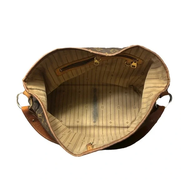 Louis Vuitton Monogrammed Delightful MM - Picture 7 of 13